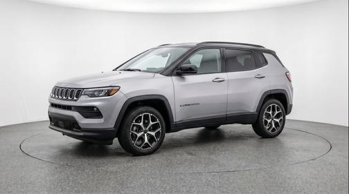 Silver Zynith Metallic Clearcoat 2025 Jeep Compass Limited