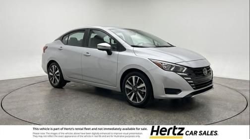 Brilliant Silver Metallic 2025 Nissan Versa 1.6 SV