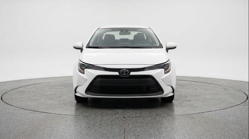 Ice Cap 2025 Toyota Corolla LE