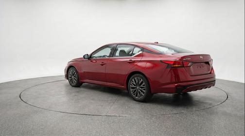 Scarlet Ember Tintcoat 2025 Nissan Altima SV FWD