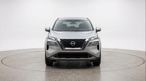 Brilliant Silver Metallic 2025 Nissan Rogue SV
