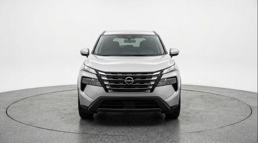 Brilliant Silver Metallic 2025 Nissan Rogue SV