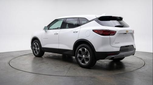 Summit White 2025 Chevrolet Blazer 2LT