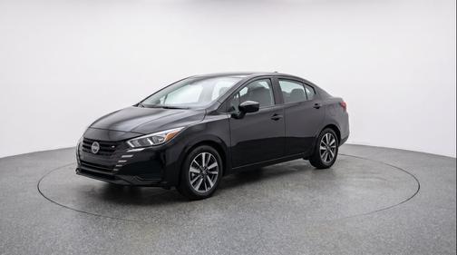 Super Black 2025 Nissan Versa 1.6 SV