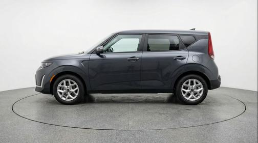Gravity Gray 2025 Kia Soul LX