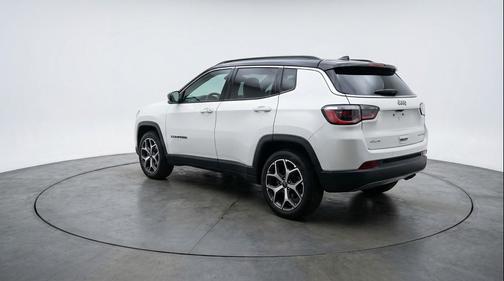 Bright White Clearcoat 2025 Jeep Compass Limited
