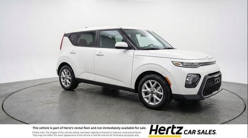 Snow White Pearl 2025 Kia Soul LX