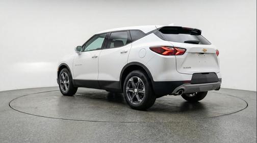 Summit White 2025 Chevrolet Blazer 2LT