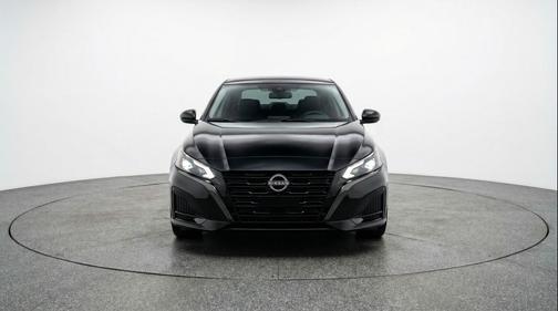 Super Black 2025 Nissan Altima SV FWD
