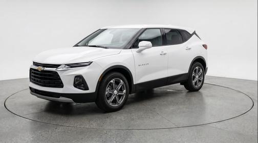 Summit White 2025 Chevrolet Blazer 2LT