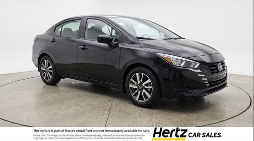 Super Black 2025 Nissan Versa 1.6 SV