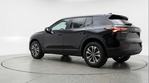 Mosaic Black Metallic 2025 Chevrolet Equinox 1LT