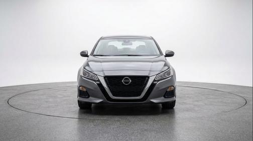 Gun Metallic 2025 Nissan Altima SV FWD
