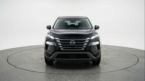 Super Black 2025 Nissan Rogue SV