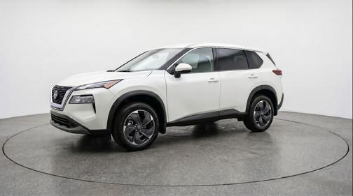 Everest White Pearl Tricoat 2025 Nissan Rogue SV