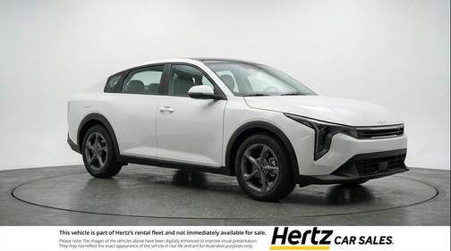 Snow White Pearl 2026 Kia K4 LXS