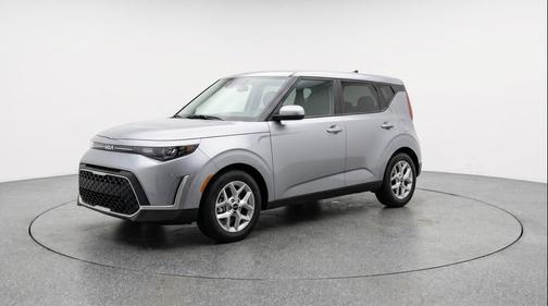 Steel Gray 2025 Kia Soul LX