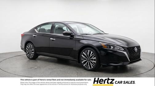 Super Black 2025 Nissan Altima SV FWD