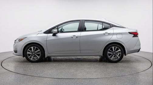 Brilliant Silver Metallic 2025 Nissan Versa 1.6 SV