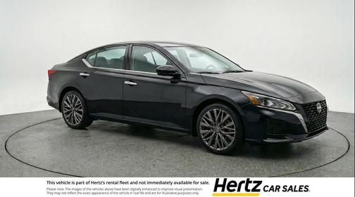 Super Black 2025 Nissan Altima SV FWD