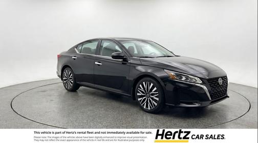 Super Black 2025 Nissan Altima SV FWD