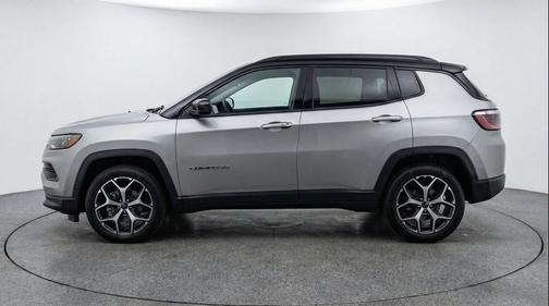 Silver Zynith Metallic Clearcoat 2025 Jeep Compass Limited