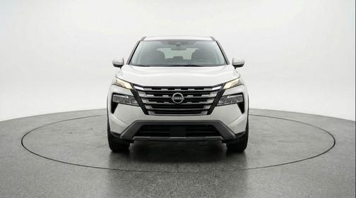 Brilliant Silver Metallic 2025 Nissan Rogue SV