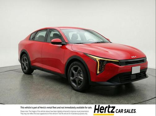 Currant Red 2025 Kia K4 LXS