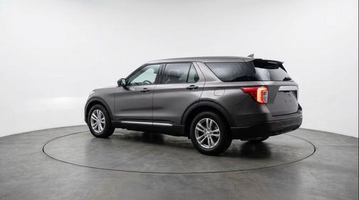 Carbonized Gray Metallic 2024 Ford Explorer XLT