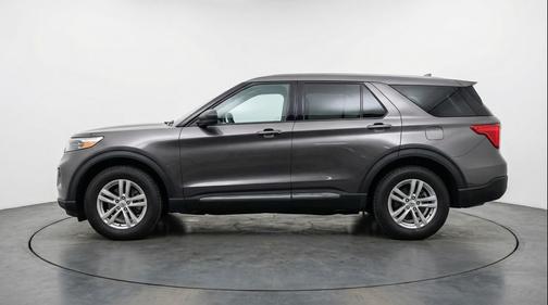 Carbonized Gray Metallic 2024 Ford Explorer XLT