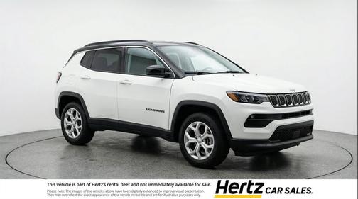 Bright White Clearcoat 2025 Jeep Compass Latitude