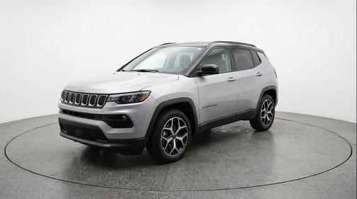 Silver Zynith Metallic Clearcoat 2025 Jeep Compass Limited
