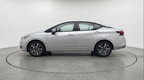 Brilliant Silver Metallic 2025 Nissan Versa 1.6 SV