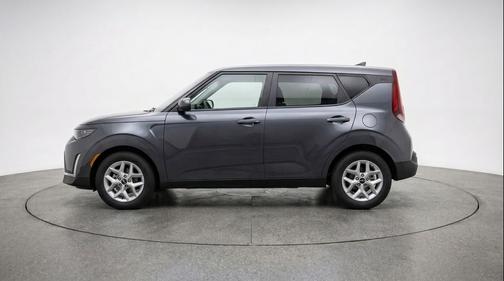 Gravity Gray 2025 Kia Soul LX