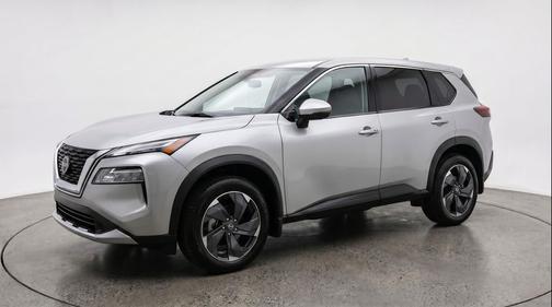 Brilliant Silver Metallic 2025 Nissan Rogue SV