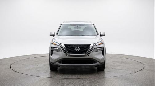 Brilliant Silver Metallic 2025 Nissan Rogue SV