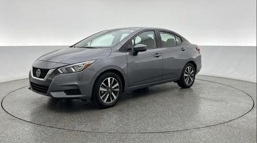 Gun Metallic 2025 Nissan Versa 1.6 SV