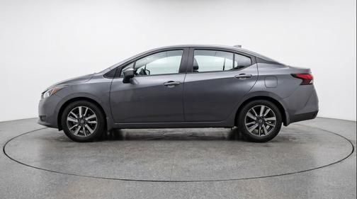 Gun Metallic 2025 Nissan Versa 1.6 SV
