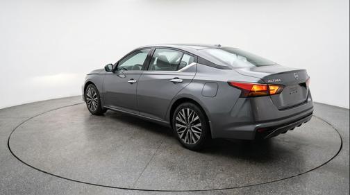 Gun Metallic 2025 Nissan Altima SV FWD