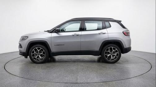 Silver Zynith Metallic Clearcoat 2025 Jeep Compass Limited