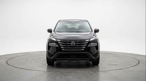Super Black 2025 Nissan Rogue SV