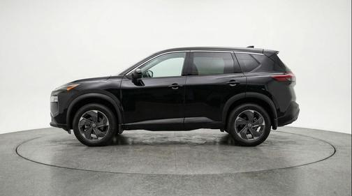 Super Black 2025 Nissan Rogue SV