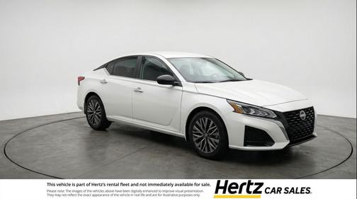 Glacier White 2025 Nissan Altima SV FWD