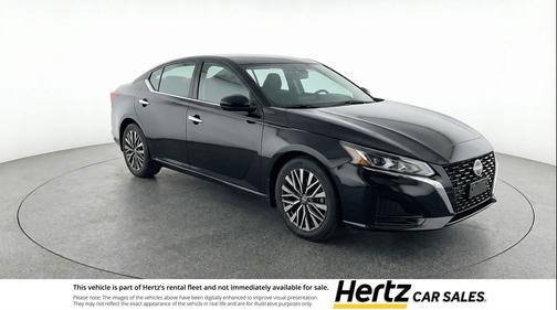 Super Black 2025 Nissan Altima SV FWD