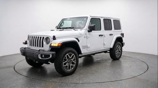 Bright White Clearcoat 2025 Jeep Wrangler 4-Door Sahara 4x4
