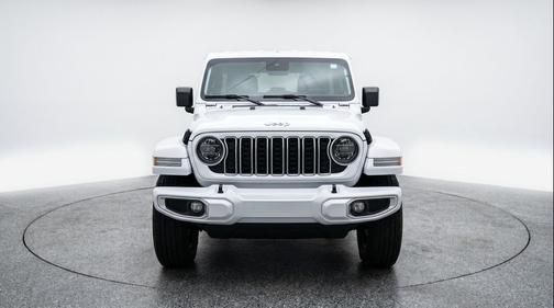 Bright White Clearcoat 2025 Jeep Wrangler 4-Door Sahara 4x4