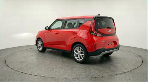 Inferno Red 2025 Kia Soul LX