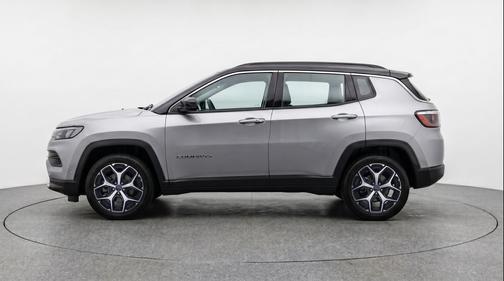 Silver Zynith Metallic Clearcoat 2025 Jeep Compass Limited