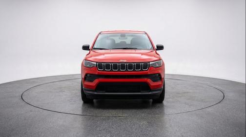 Red Hot Pearlcoat 2025 Jeep Compass Latitude