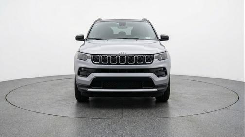 Silver Zynith Metallic Clearcoat 2025 Jeep Compass Limited